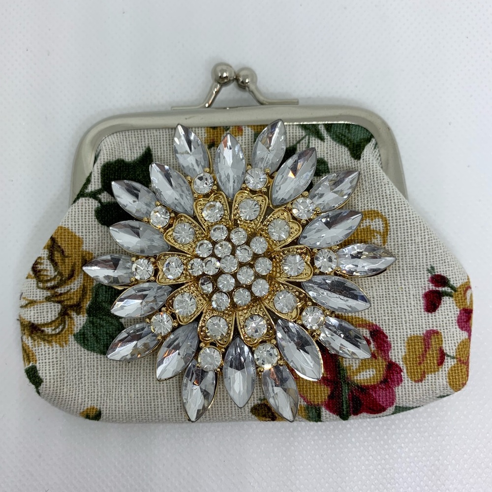 VINTAGE MINI COIN PURSE